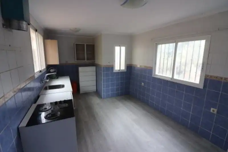 Cocina de Finca rústica en venta en Alborache con Jardín privado y Trastero