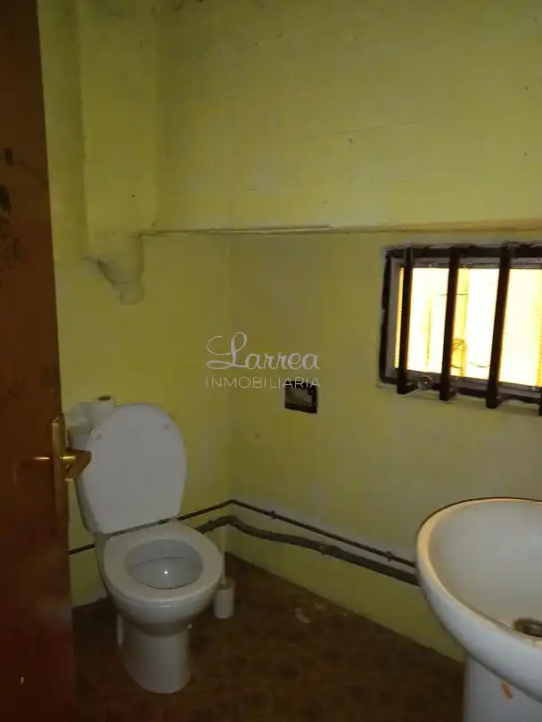 Local comercial de lloguer a Amorebieta-Etxano, imagen 11