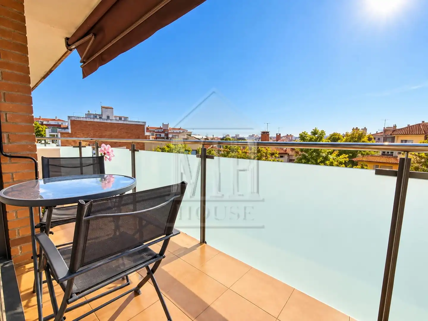 Flat with terrace for sale in Carrer del Doctor Robert, imagen 10
