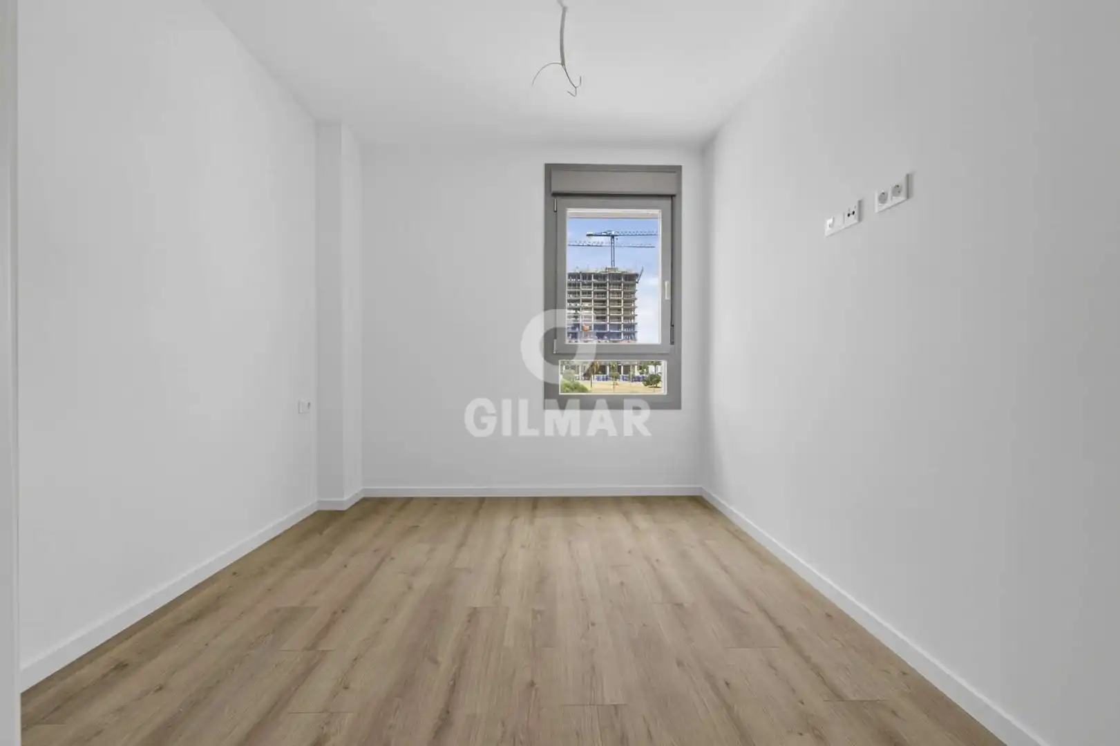 Habitación de Piso en venta en Dos Hermanas con Calefacción, Jardín privado y Trastero