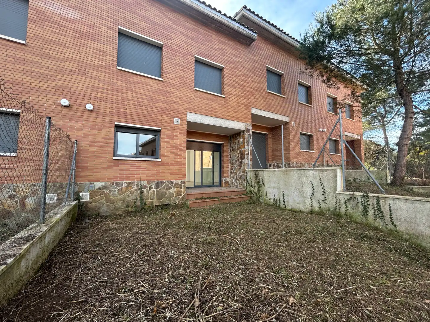 Einfamilien-Reihenhaus zum Verkauf in Carrer la Surera, Vallgorguina