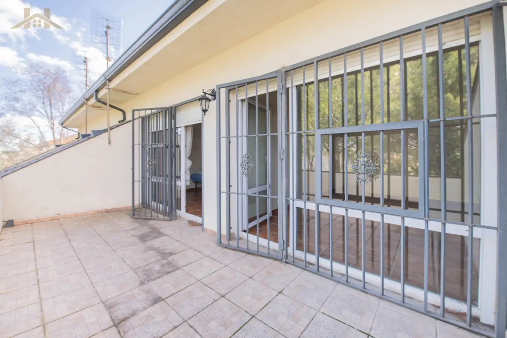 Exterior view of Houses for sale in Alpedrete  with Heating, Terrace and Storage room