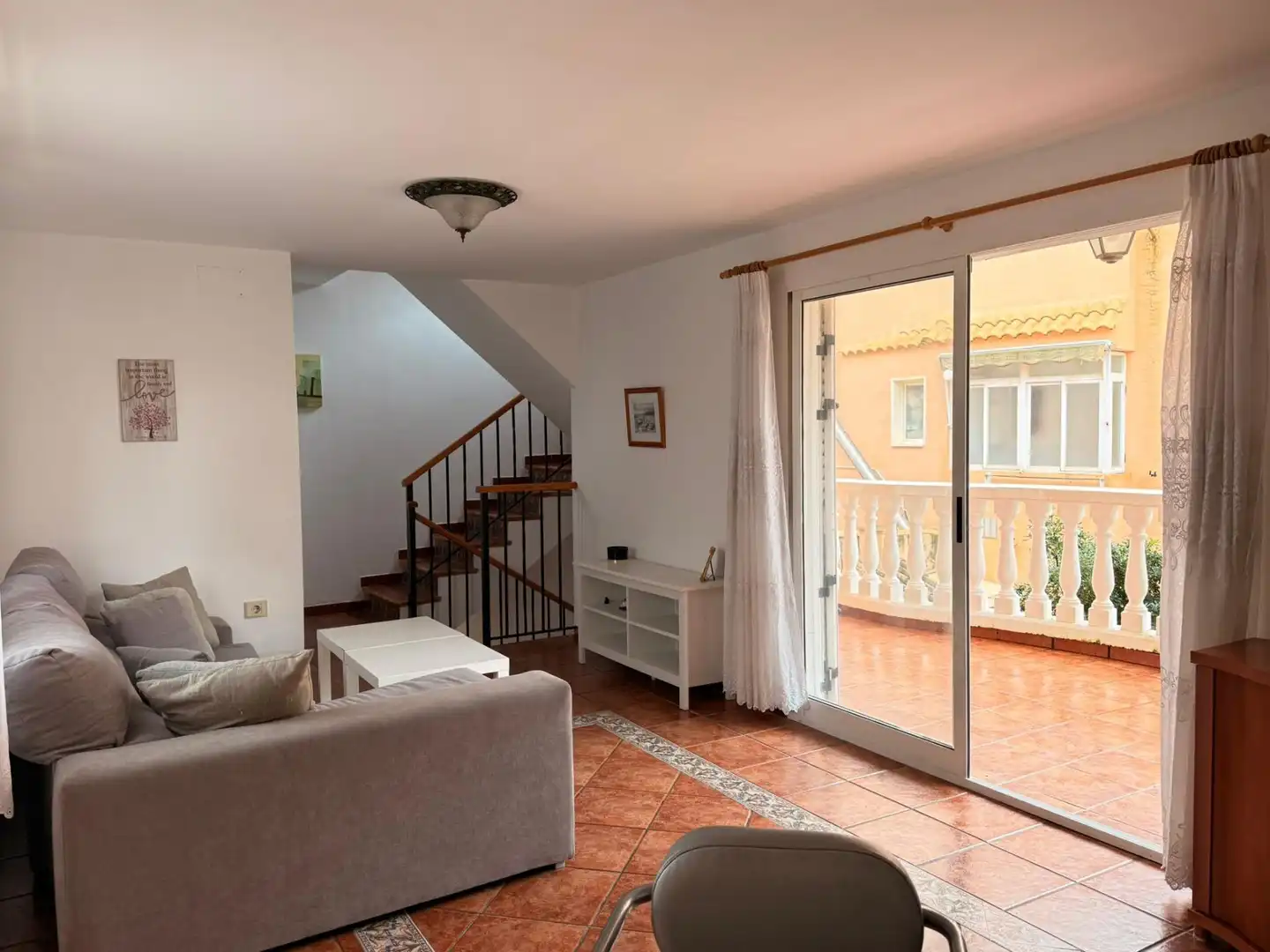 Sala de estar de Casa adosada en venta en Moncofa con Terraza, Trastero y Balcón
