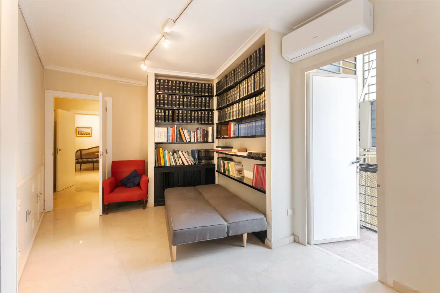 Piso en venta en Valencia con Aire acondicionado, Calefacción y Trastero