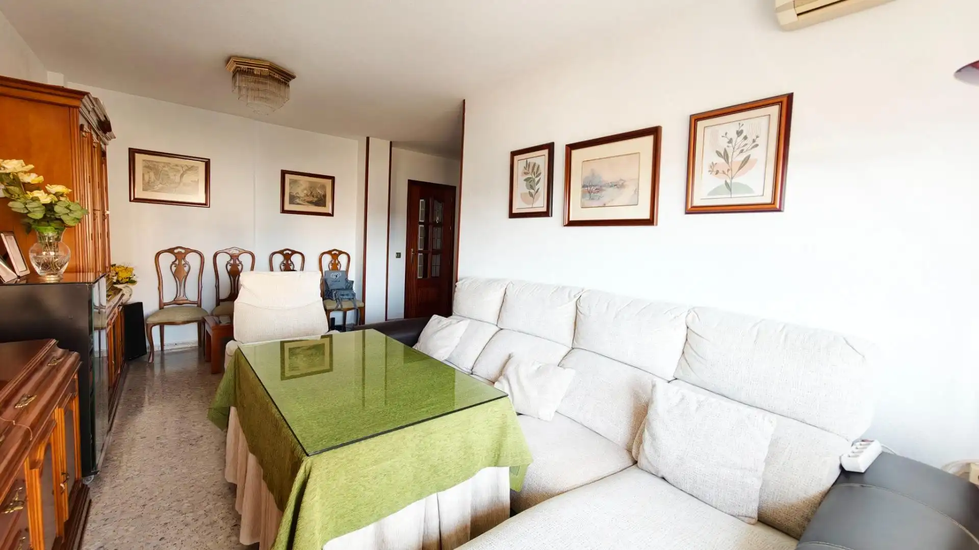 Sala de estar de Piso en venta en Córdoba con Aire acondicionado, Calefacción y Terraza