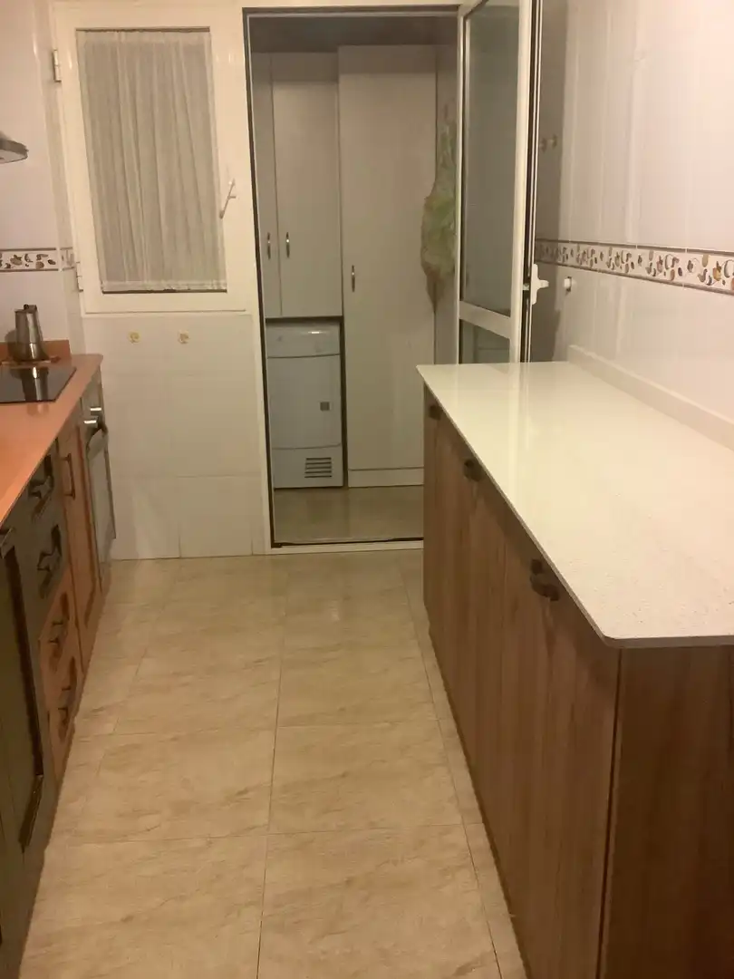 Küche von Wohnung zum Verkauf in Puerto Lumbreras mit Möbliert, Ofen und Mikrowelle