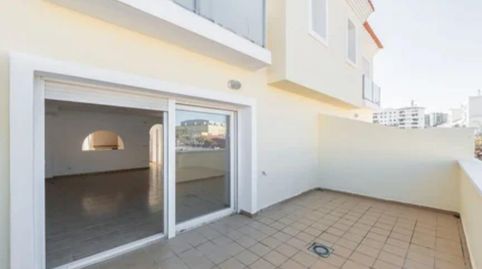 Foto 3 de Casa adosada en venda a Luis Valiente, 2, Centro ciudad, Fuengirola