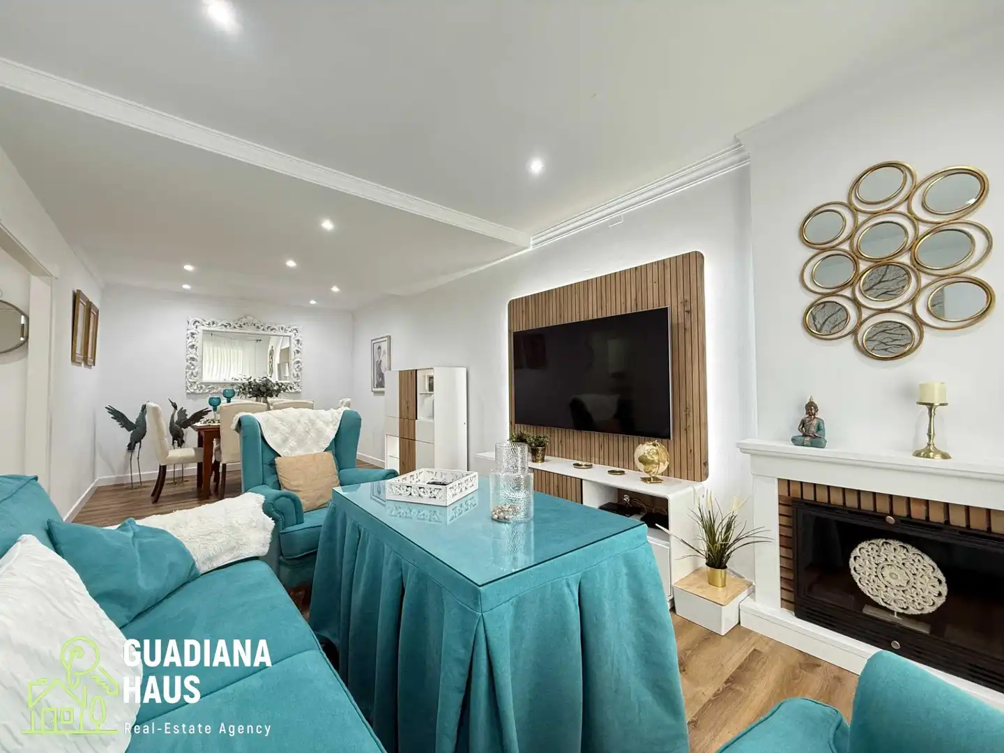 Sala d'estar de Apartament en venda en Ayamonte amb Aire condicionat, Jardí privat i Terrassa