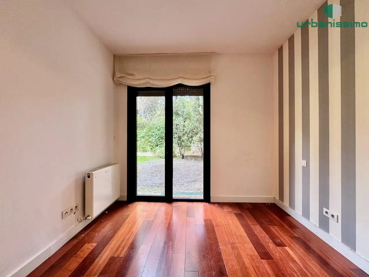Bedroom of Detached homes for sale in Madrid  with Air Conditioner, Heating and Private garden