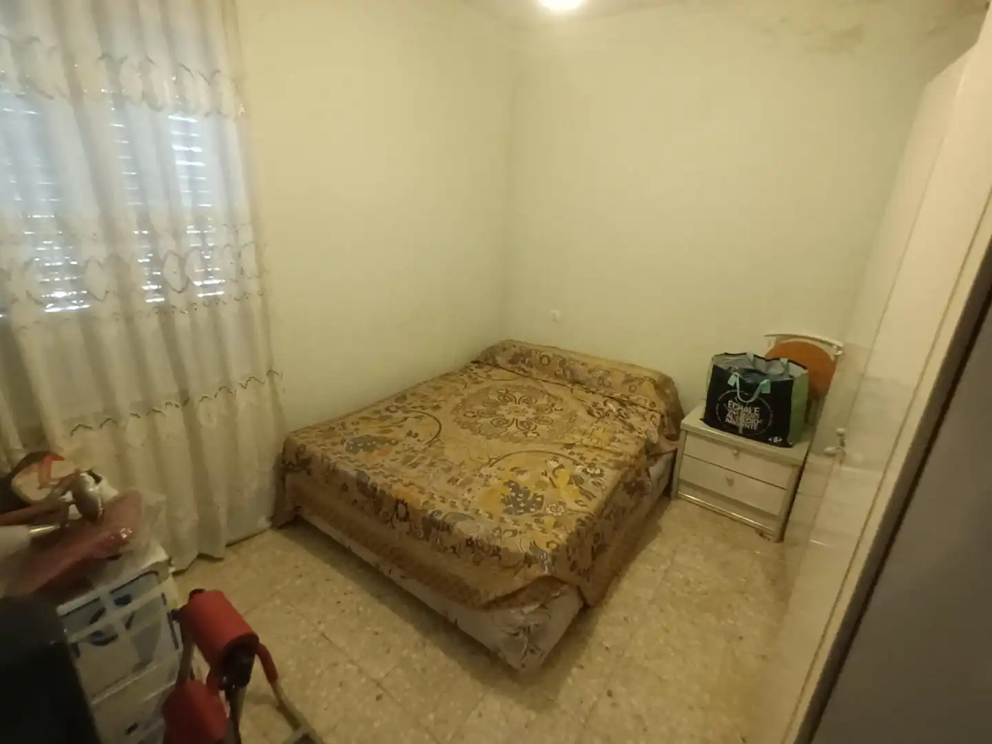 Dormitori de Casa o xalet en venda en Hontoba amb Calefacció, Jardí privat i Terrassa