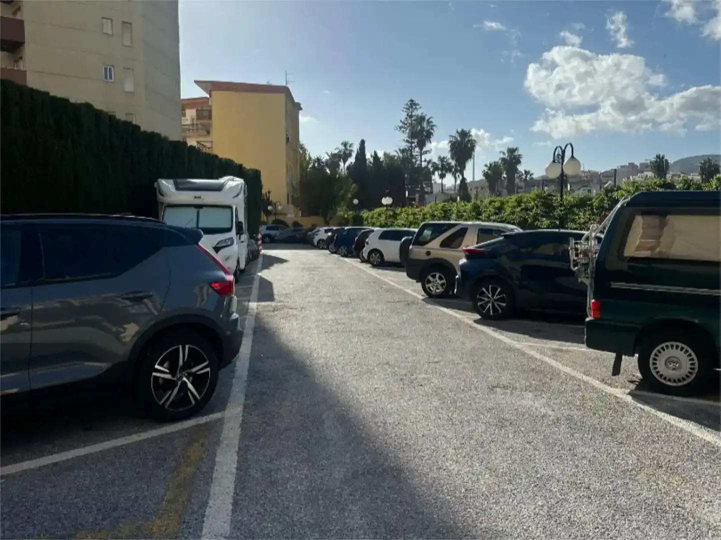 Parkplatz von Loft zur Miete in Almuñécar mit Klimaanlage und Schwimmbad