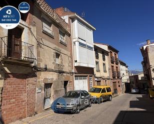 Vista exterior de Casa o xalet en venda en Cenicero amb Calefacció, Terrassa i Traster