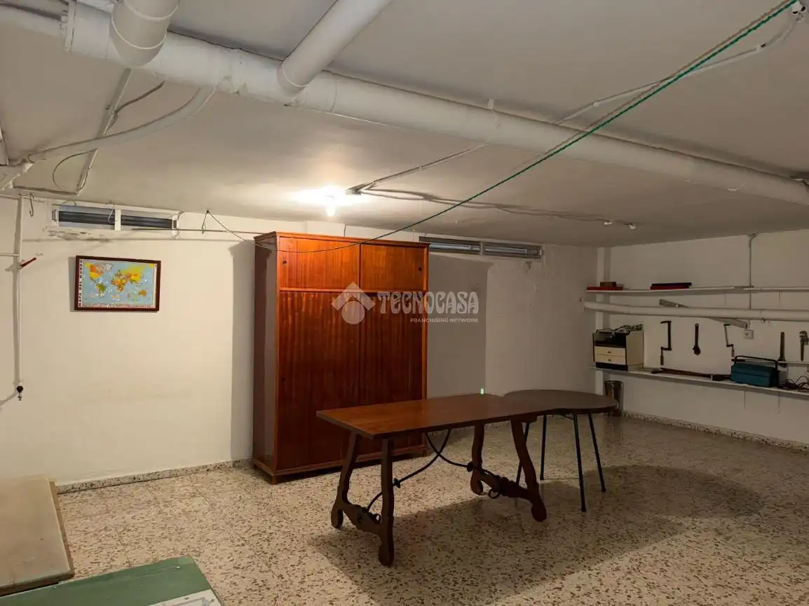 Casa adosada en venta en Sevilla con Aire acondicionado y Alarma