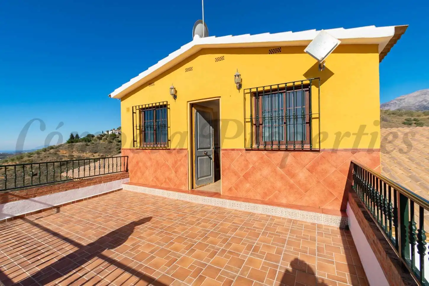 Casa amb piscina en venda a Árchez, imagen 15
