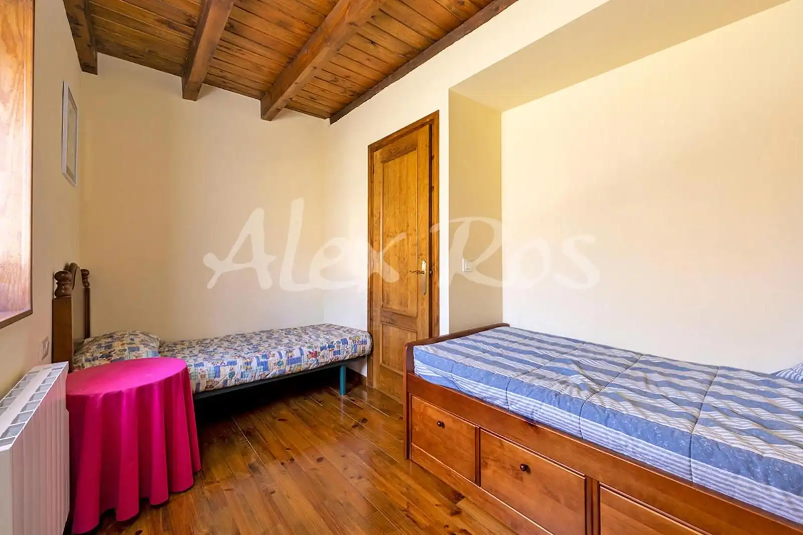 Dormitori de Casa o xalet en venda en Isòvol