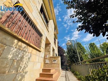 Casa amb balcó en venda a Plaza de Toros - Las Tenerías