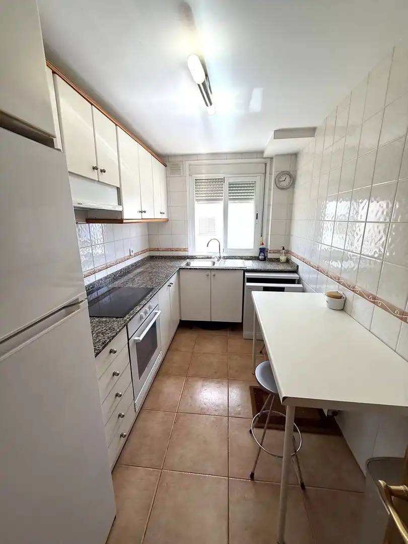 Küche von Wohnungen zum Verkauf in Santa Eulària des Riu mit Klimaanlage, Heizung und Terrasse