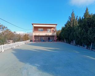 Vista exterior de Finca rústica en venda en Agost amb Aire condicionat, Calefacció i Jardí privat