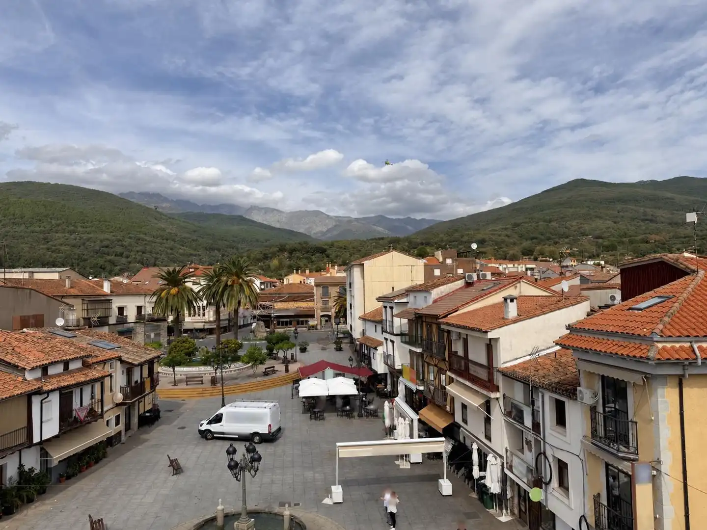 Exterior view of Houses for sale in Candeleda, Ávila