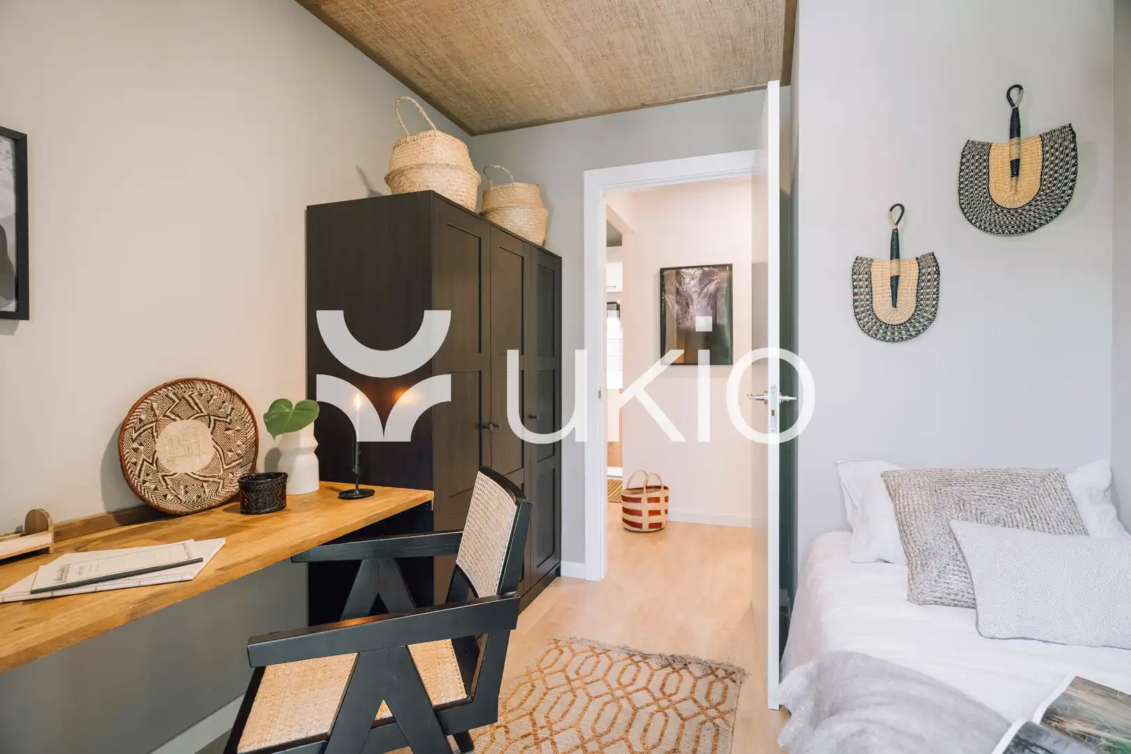 Apartment with terrace to rent in Carrer de València, imagen 16