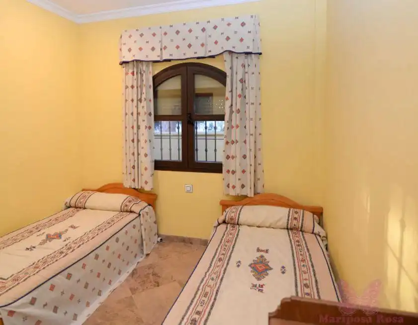 Bedroom of Houses for sale in Chiclana de la Frontera  with Air Conditioner, Swimming Pool and Alarm