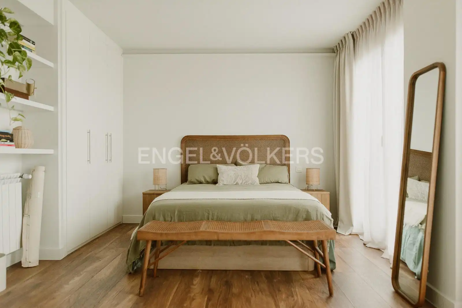 Bedroom of Flat for rent in La Moraleja  with Air Conditioner, Heating and Private garden