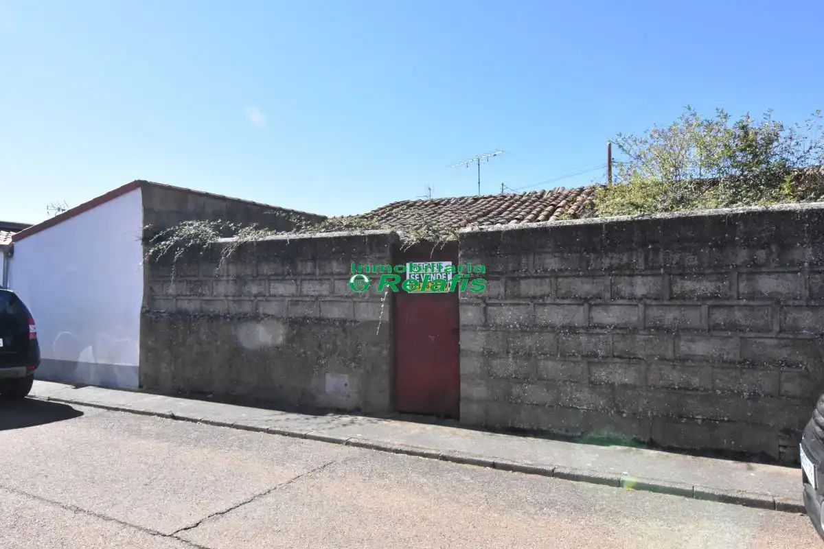 Exterior view of Houses for sale in Sancti-Spíritus (Salamanca)