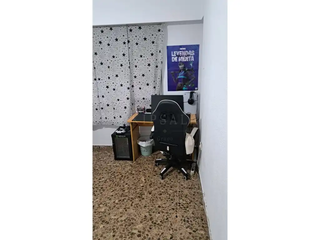 Flat for sale in Valencia  with Air Conditioner and Terrace