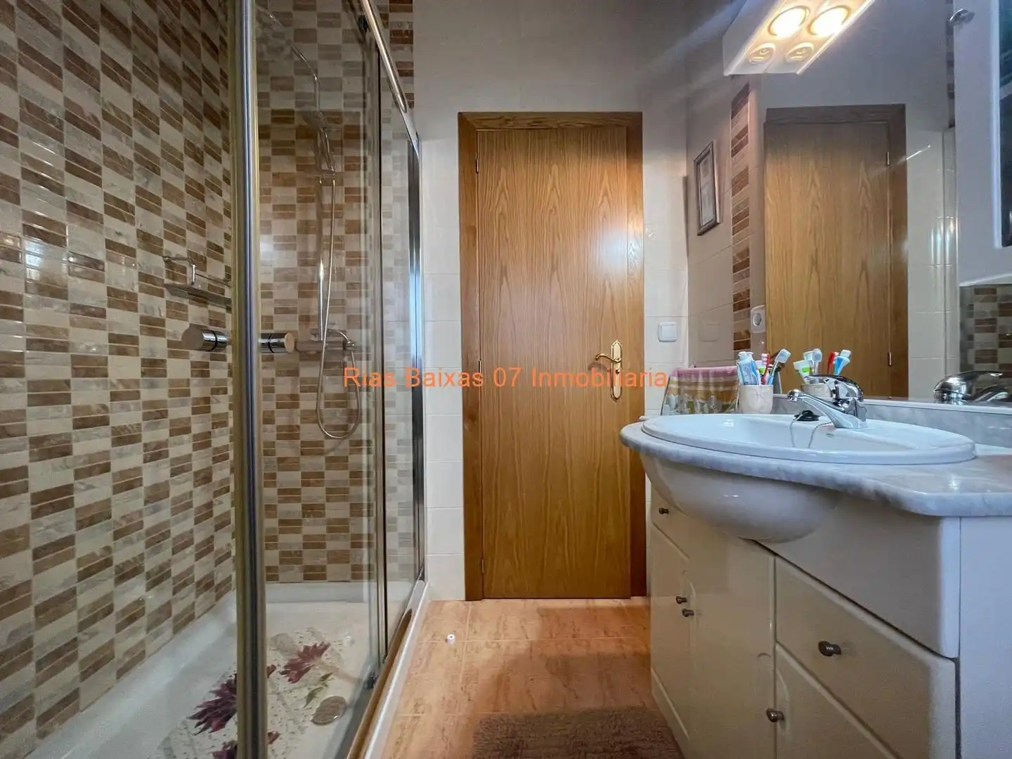 House with garden for sale in Mos, imagen 25