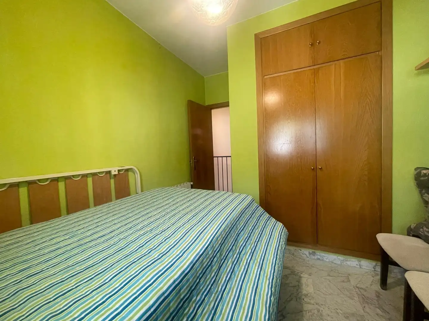 Dormitori de Casa adosada en venda en Cáceres