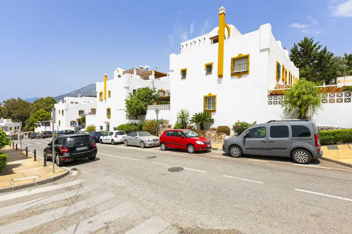 Reihenhaus mit Pool zum Verkauf in Marbella - Marbella,Calle Cristo de los Molinos, imagen 2