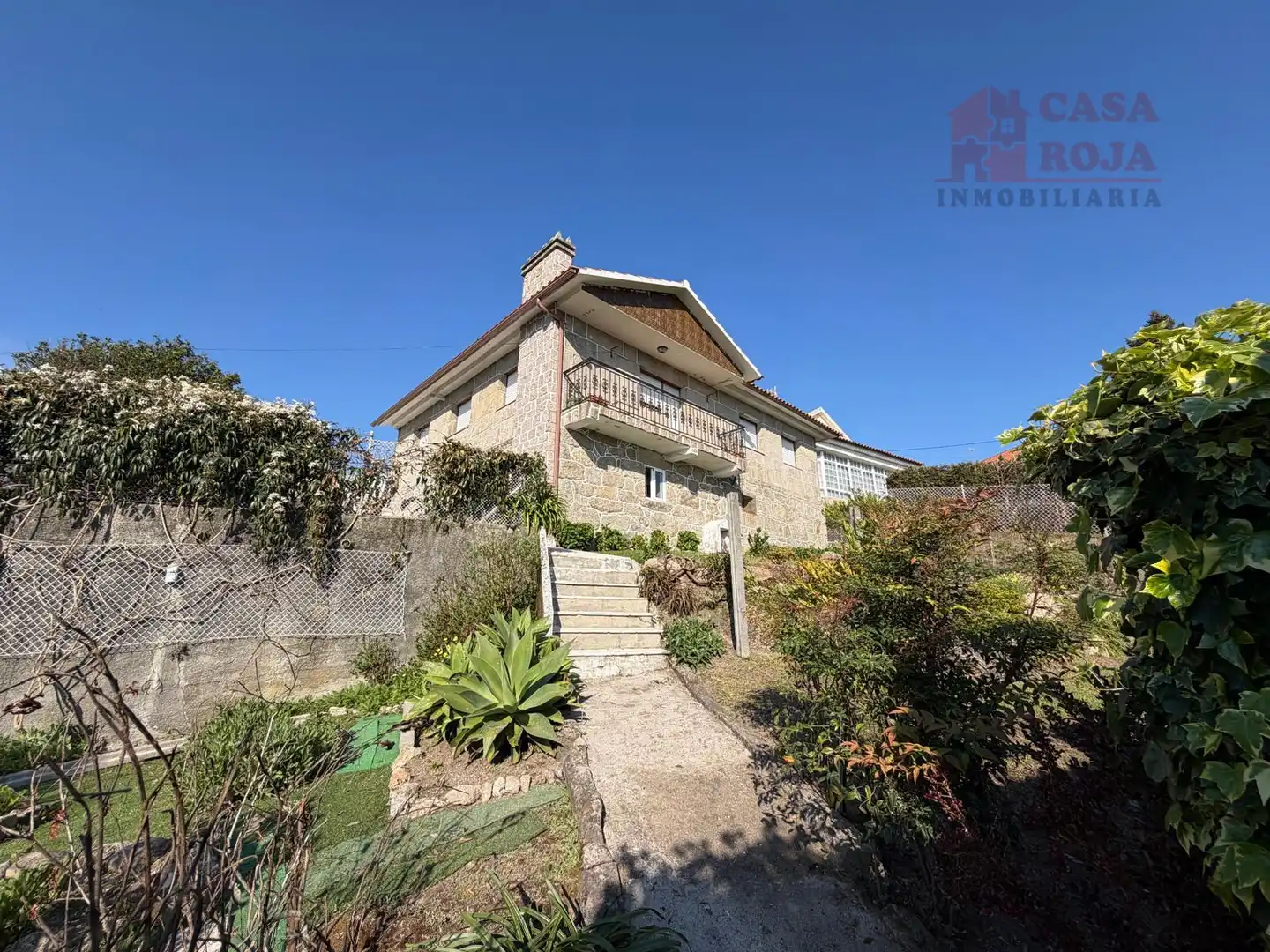 Vista exterior de Casa o chalet en venta en Bueu con Calefacción, Parquet y Terraza
