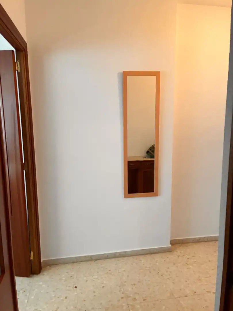 Piso con terraza en alquiler en Maria Auxiliadora - Barriada de Llera, imagen 25