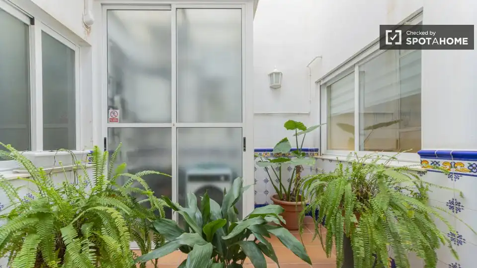 Terraza de Piso de alquiler en Sedaví con Aire acondicionado, Calefacción y Amueblado