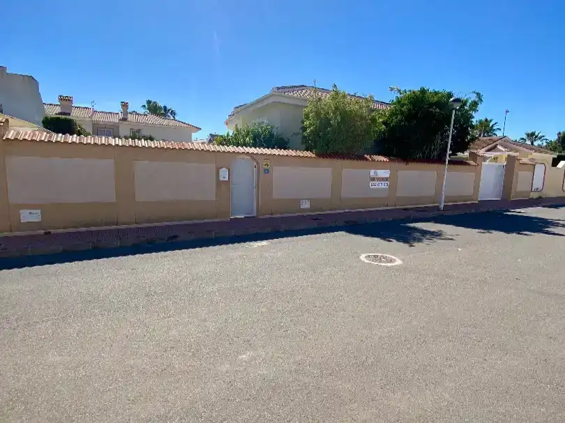 Vista exterior de Casa o chalet en venta en Rojales con Aire acondicionado y Piscina