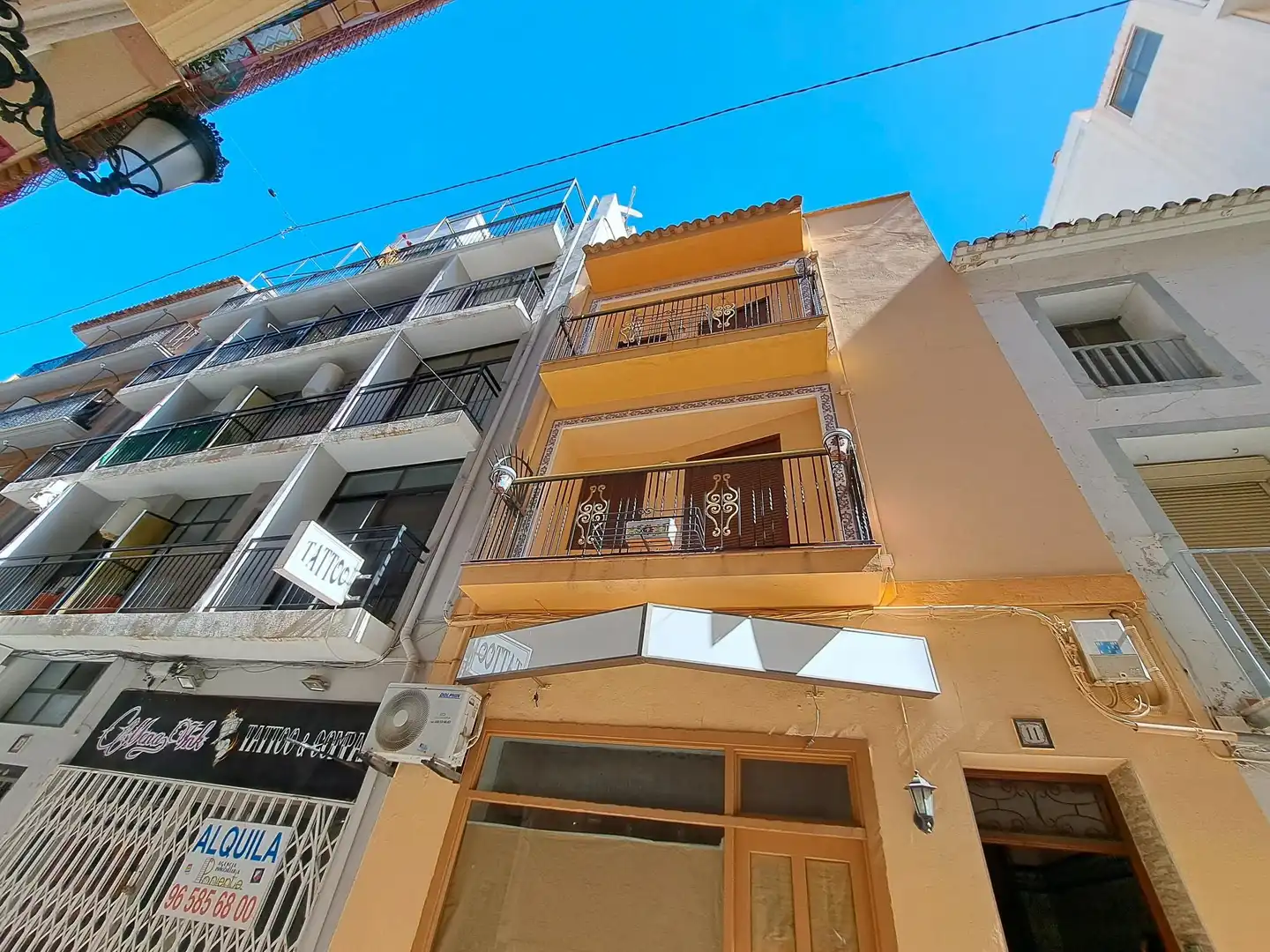 Misto residenziale in vendita a Casco Antiguo - Puerto