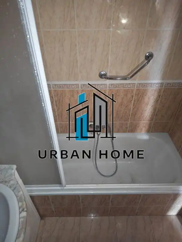 Bathroom of Flat for sale in San Andrés del Rabanedo  with Heating, Terrace and Storage room