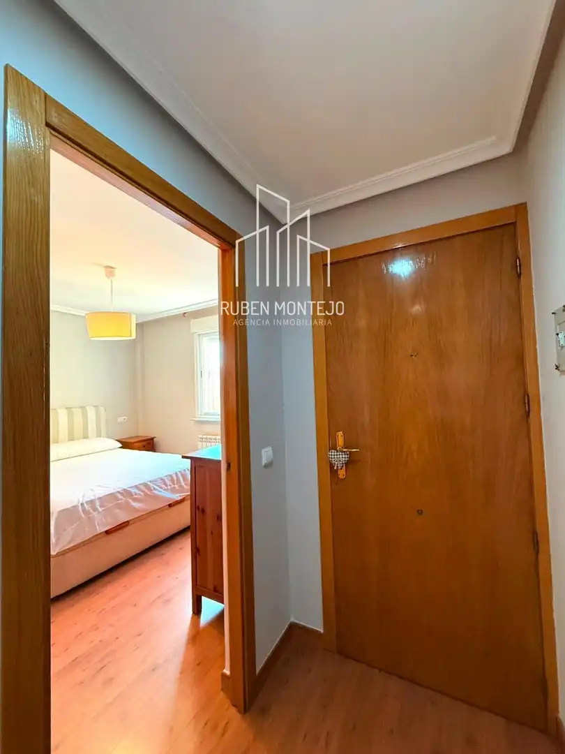 Wohnung zur Miete in Villamayor mit Heizung, Terrasse und Möbliert