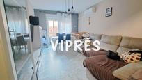 Living room of Single-family semi-detached for sale in Cáceres Capital  with Air Conditioner, Heating and Terrace