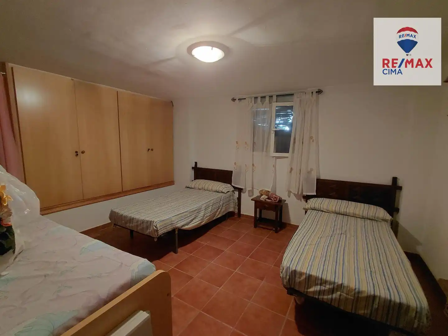 Habitación de Casa o chalet en venta en Cortes de Baza con Jardín privado