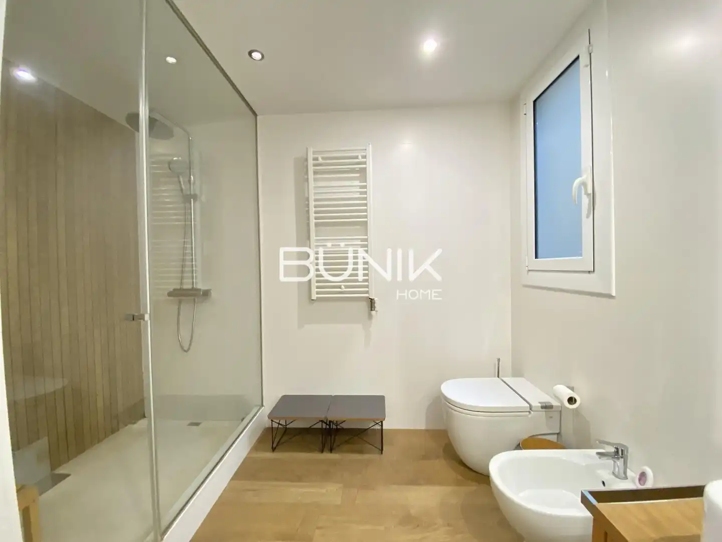 Bathroom of Flat for rent in Eixample