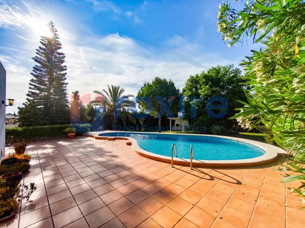 Piscina de Casa o chalet de alquiler en Sant Antoni de Portmany con Jardín privado, Terraza y Piscina