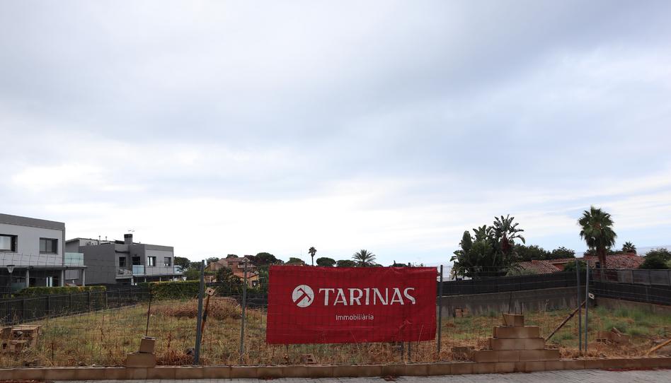 Foto 1 de Residencial en venda a Carrer del Vallespir, 24, Can Quirze, Barcelona