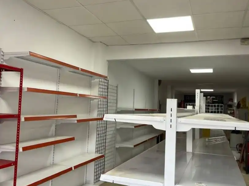 Local de alquiler en Valencia con Aire acondicionado