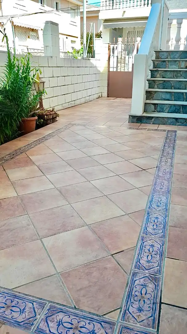 Terrassa de Casa o xalet en venda en Sueca amb Aire condicionat, Terrassa i Piscina comunitària