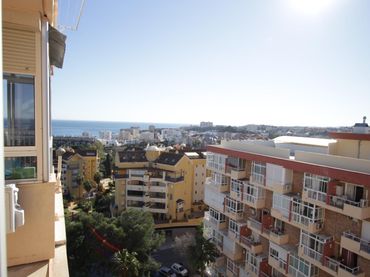 Apartament amb piscina en venda a Avenida GAMONAL