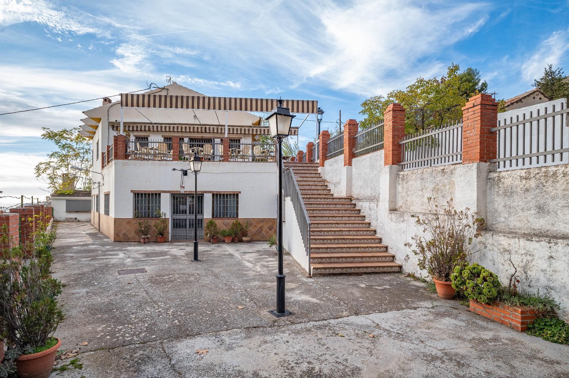 Vista exterior de Local en venda en Alfacar