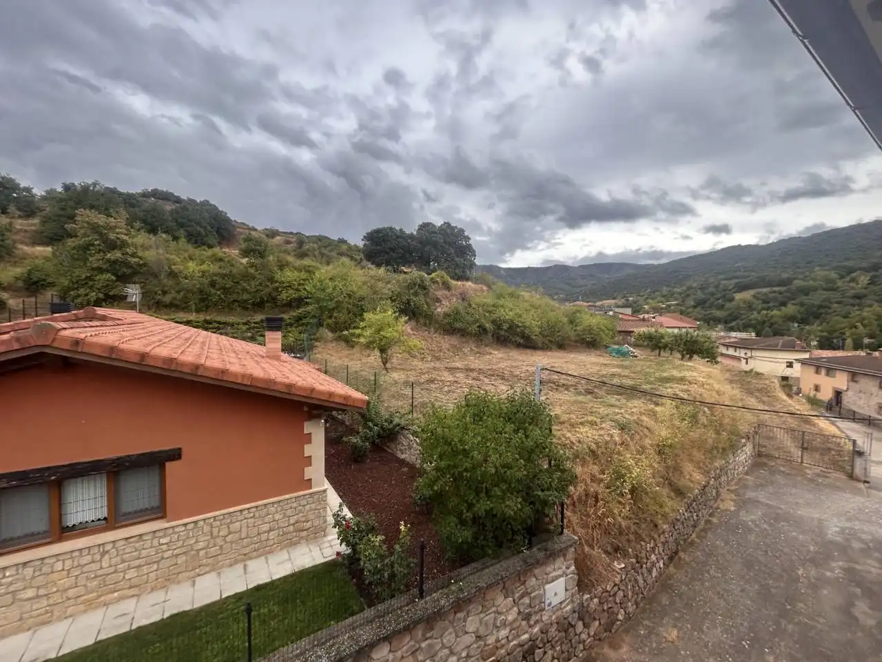Casa o xalet en venda en Ledesma de la Cogolla amb Calefacció, Terrassa i Moblat