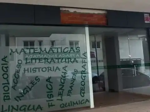 Local de lloguer en Cambre 