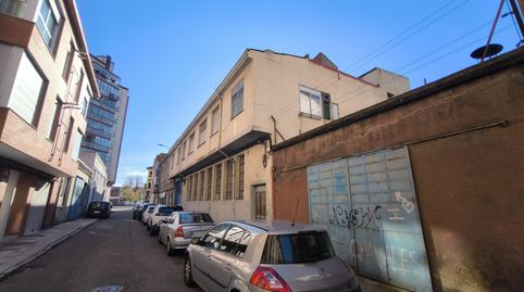 Foto 3 von Fabrikhallen zum Verkauf in Armunia, León Capital